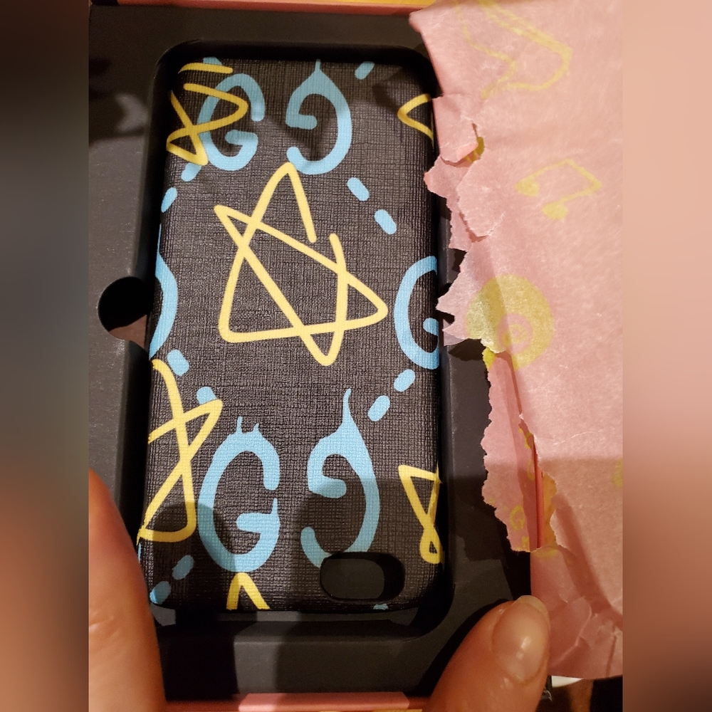 NIB Gucci phone case